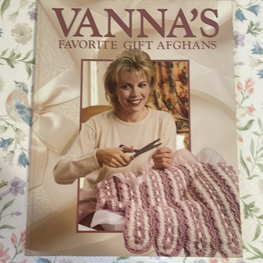 Book Vanna's Favorite Gift Afghans
